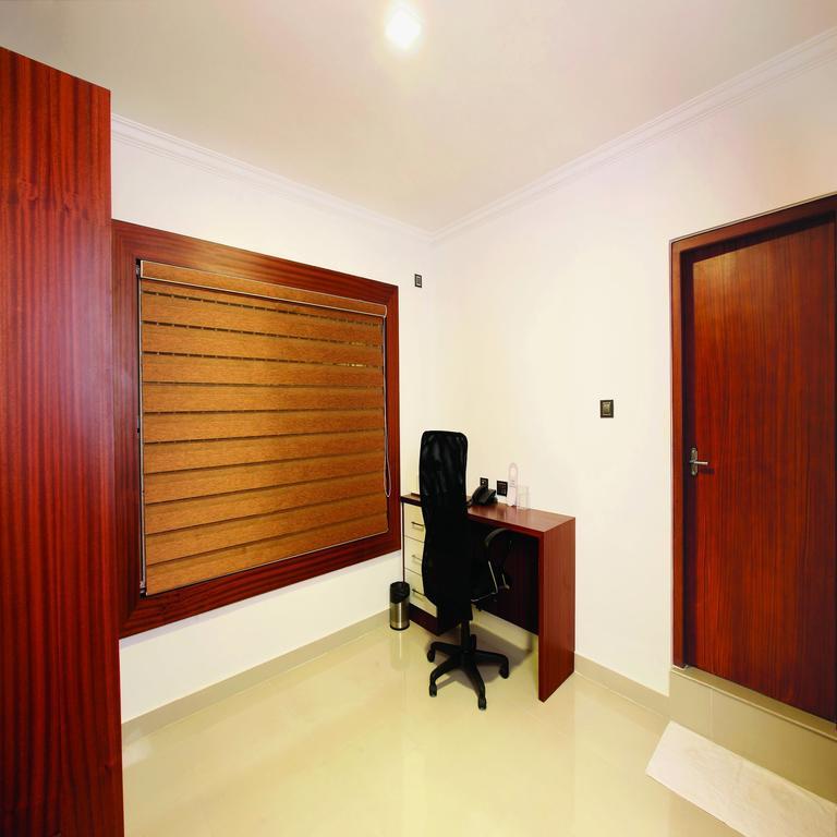 Holiday Hill Hotel & Suites Sultan Bathery Exterior foto